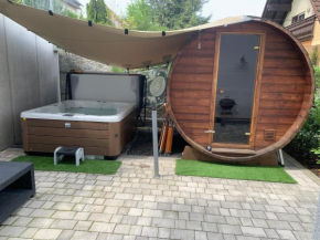 4 * Wohnung SPA Whirlpool & Sauna in Seenähe